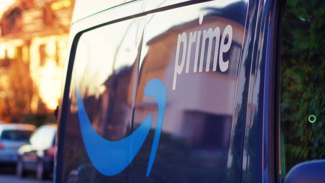 Amazon Lieferwagen Amazon Lieferwagen